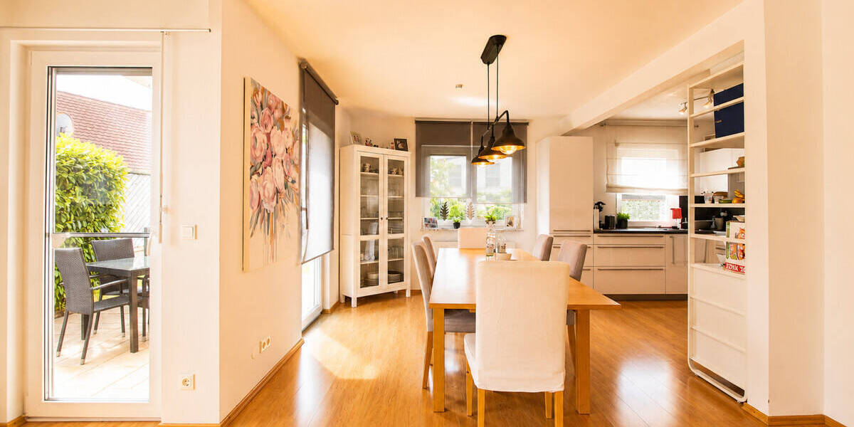 Einfamilienhaus Neutraubling - 5 Zimmer, 125 m&sup2;, 489.000&euro; | Angebot:26798749
