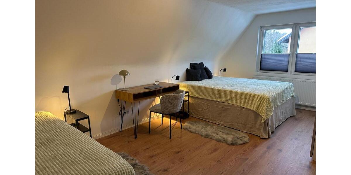 Einfamilienhaus Ahrensburg - 4 Zimmer, 110 m&sup2;, 2.500&euro; | Angebot:26072377