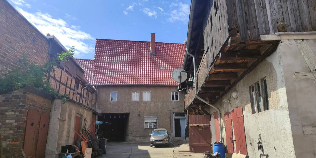 Mehrfamilienhaus, Wohnhaus Raguhn-Jeßnitz Jeßnitz - 1 Zimmer, 301 m&sup2;, 50.000&euro; | Angebot:25748397