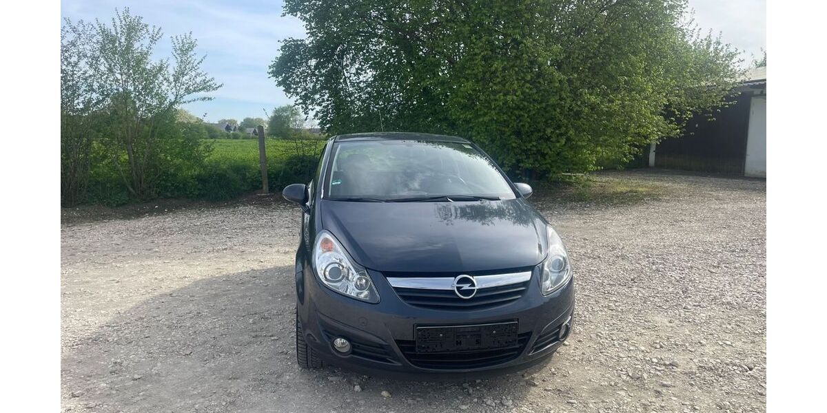 Opel Corsa 105.000 km 2.650 &euro; Neu-Ulm 89231