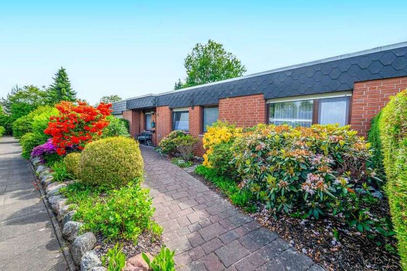 Haus zum Kaufen in Henstedt-Ulzburg 439.000 € 106.58 m²