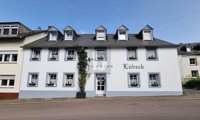 RENDITE, AIR BNB, VOLL MÖBLIERT, FÜR STUDENTEN 9 zimmer