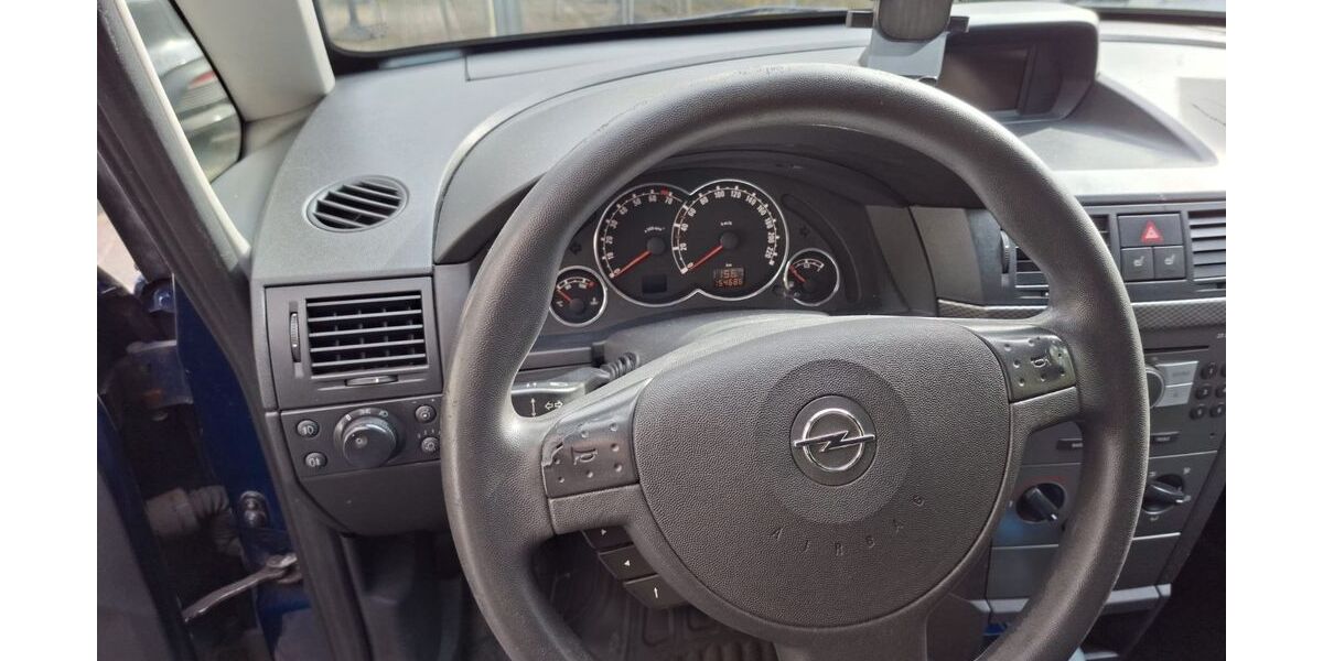 Opel Meriva 155.100 km 2.299 &euro; München 80636