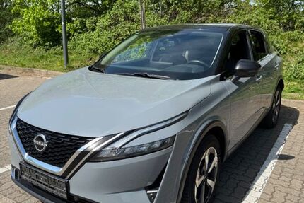Nissan Qashqai 98.200 km 17.995 &euro; Kaltenkirchen 24568