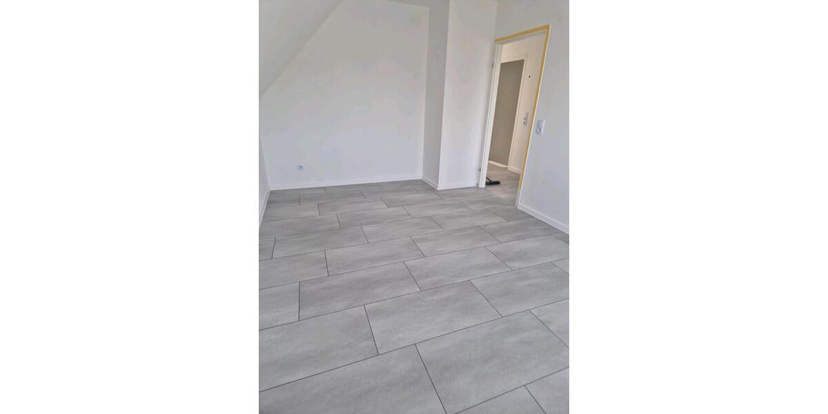 Dachgeschoßwohnung Reinheim - 2 Zimmer, 80 m&sup2;, 900&euro; | Angebot:26318586