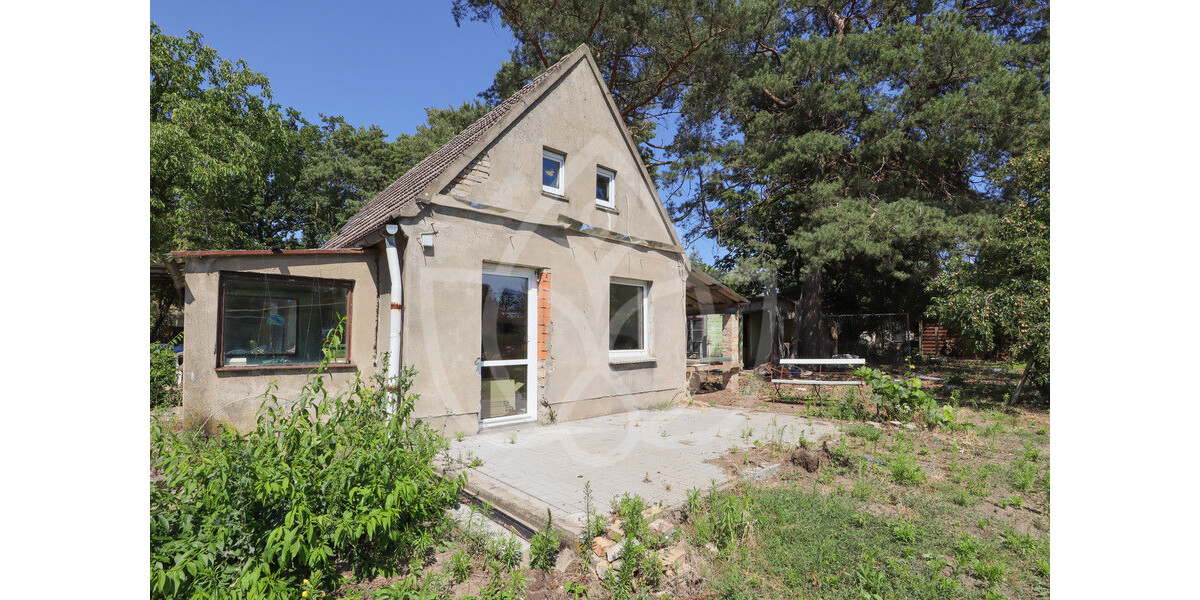 Sanierungsgrundstück mit Entwicklungspotenzial in Petershagen - Einfamilienhaus Petershagen-Eggersdorf Eggersdorf | Angebot:24946555