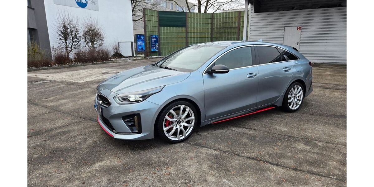 Kia pro ceed / ProCeed 83.000 km 20.000 &euro; Olching 82140