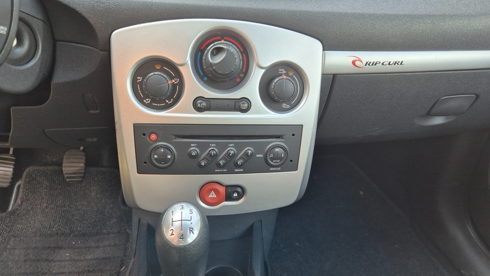 Renault Clio 190.800 km 2.950 &euro; Bad Säckingen 79713