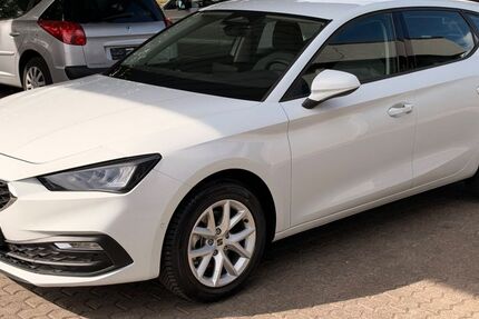 Seat Leon 1.270 km 20.900 &euro; Dillingen Saar 66763