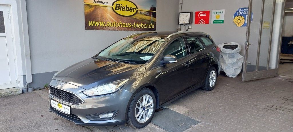 Ford Focus 126.300 km 8.900 € Sarching 93092