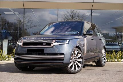 Land Rover Range Rover 25.500 km 191.999 € Schwerin 19057
