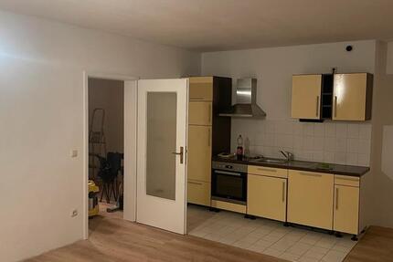 Helle und Schön geschnittene 2 Raumwohnung in Gotha zimmer