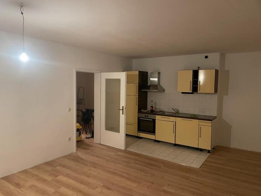 Helle und Schön geschnittene 2 Raumwohnung in Gotha zimmer