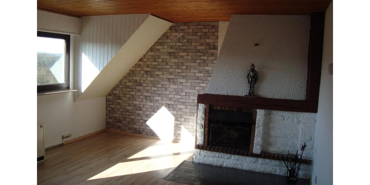 Etagenwohnung Saarbrücken Neue Bremm - 5 Zimmer, 78 m&sup2;, 750&euro; | Angebot:25351750