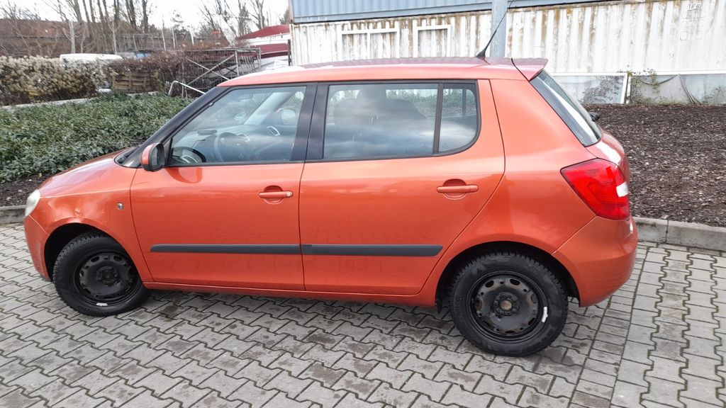 Skoda Fabia 142.000 km 1.300 &euro; Berlin 12459