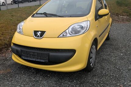 Peugeot 107 114.700 km 2.299 &euro; Döhlau/Tauperlitz 95182