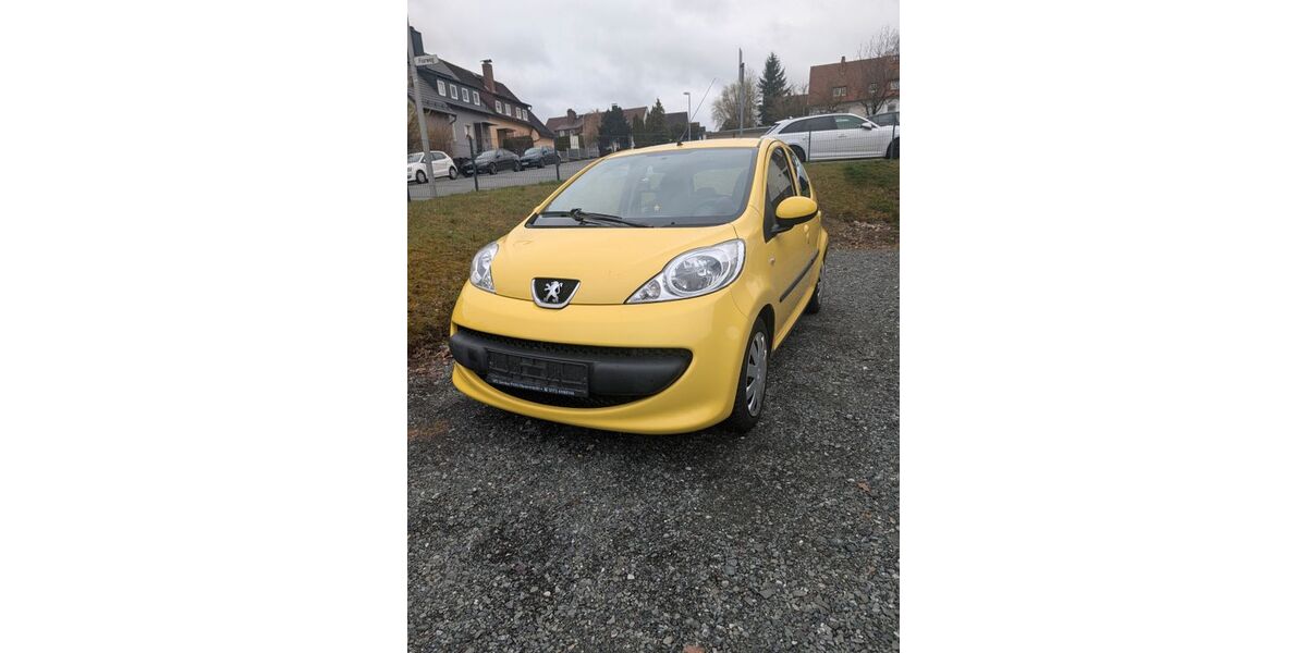 Peugeot 107 114.700 km 2.299 &euro; Döhlau/Tauperlitz 95182