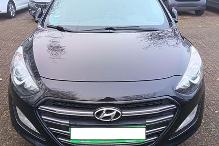 Hyundai i30 117.000 km 13.000 &euro; Bremen 28325