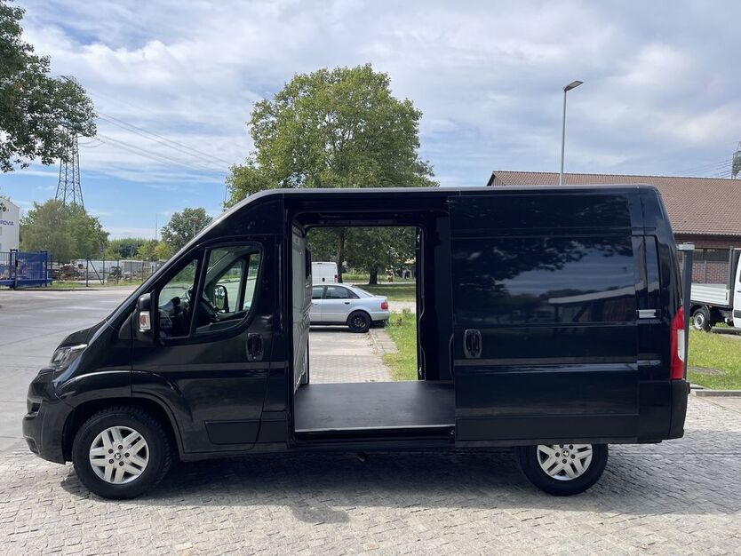 Peugeot Boxer 57.000 km 22.015 € Berlin 12681