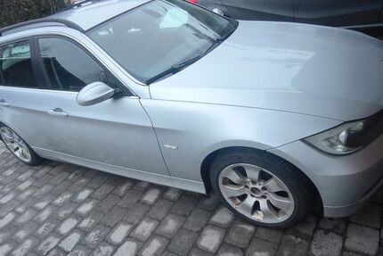 BMW 330 315.000 km 4.500 &euro; Obermünchen 84101