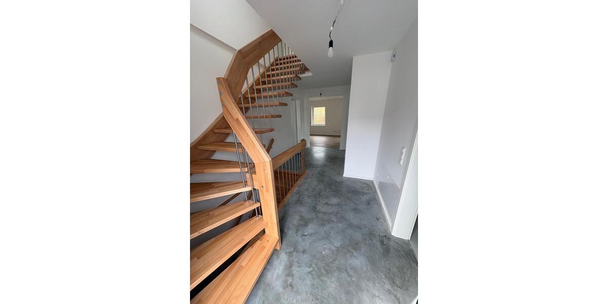 Doppelhaushälfte Dessau-Roßlau Dessau - 5 Zimmer, 135 m&sup2;, 2.180&euro; | Angebot:26148227