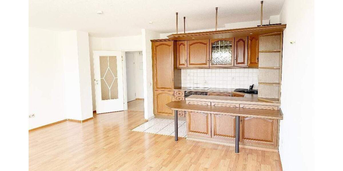 Etagenwohnung Riesa Gröba - 3 Zimmer, 74 m&sup2;, 600&euro; | Angebot:24973610