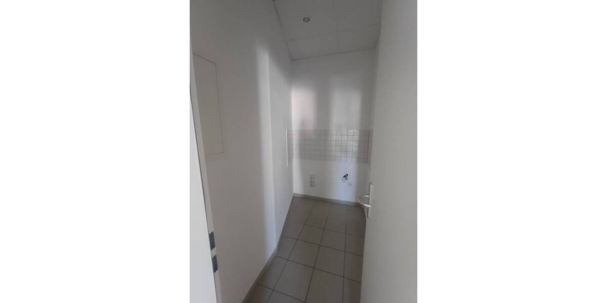 Gewerbeobjekt Zwickau Innenstadt - 3 Zimmer, 140 m&sup2;, 1.199&euro; | Angebot:26695005