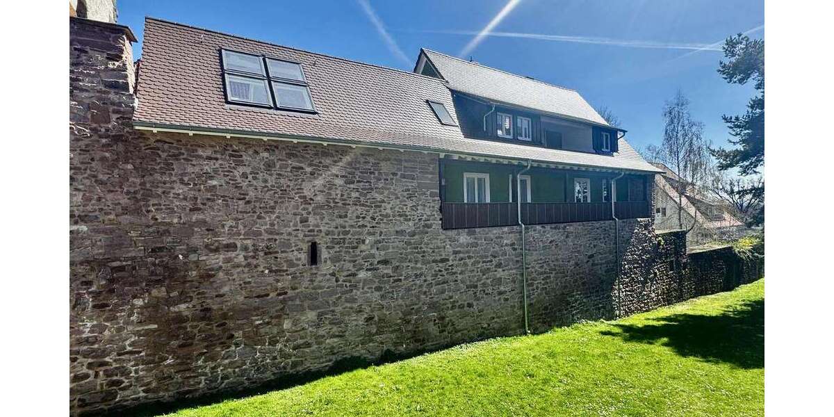 Einfamilienhaus Neubulach - 8 Zimmer, 208 m&sup2;, 450.000&euro; | Angebot:26258019