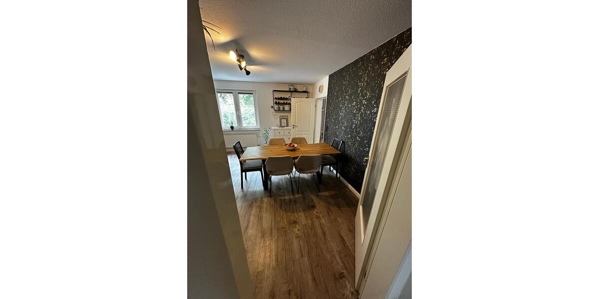 Etagenwohnung Ronnenberg - 3 Zimmer, 90 m&sup2;, 270.000&euro; | Angebot:27025526