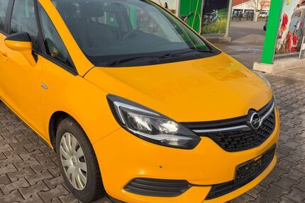 Opel Zafira 299.987 km 2.999 &euro; Dietenhofen 90599