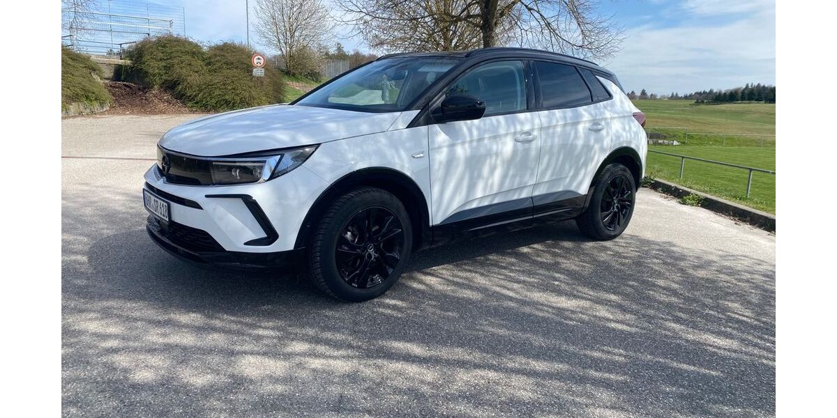 Opel Grandland (X) 14.000 km 24.900 &euro; Bretzfeld 74626