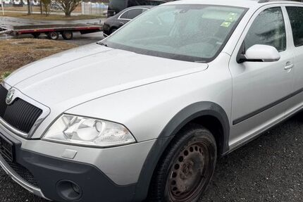 Skoda Octavia 176.900 km 2.200 &euro; Rudolstadt 07407