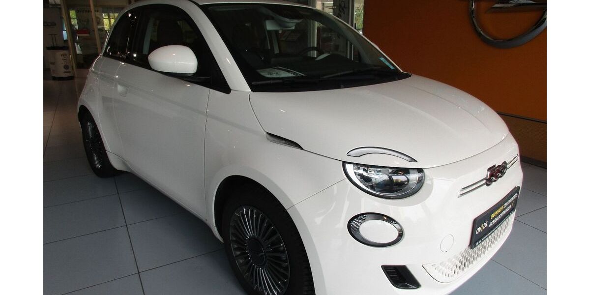Fiat 500e 32.200 km 19.850 &euro; Lingen - Baccum 49811