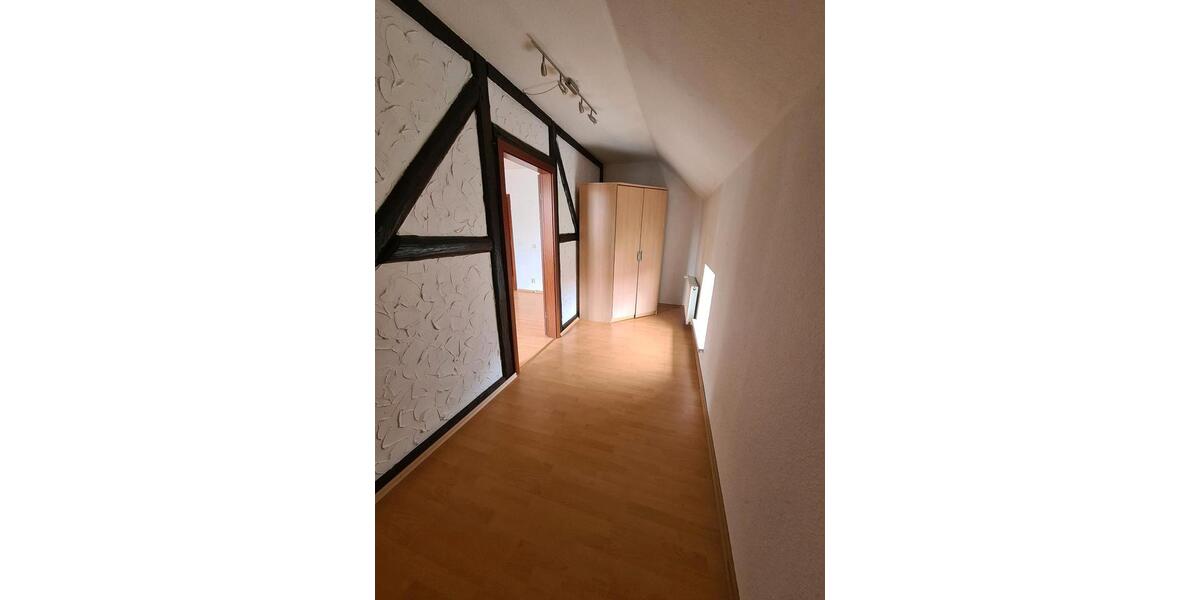 Etagenwohnung Hohe Börde - 2 Zimmer, 50 m&sup2;, 300&euro; | Angebot:26447881