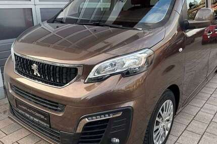 Peugeot Traveller 90.900 km 25.700 &euro; Geretsried 82538