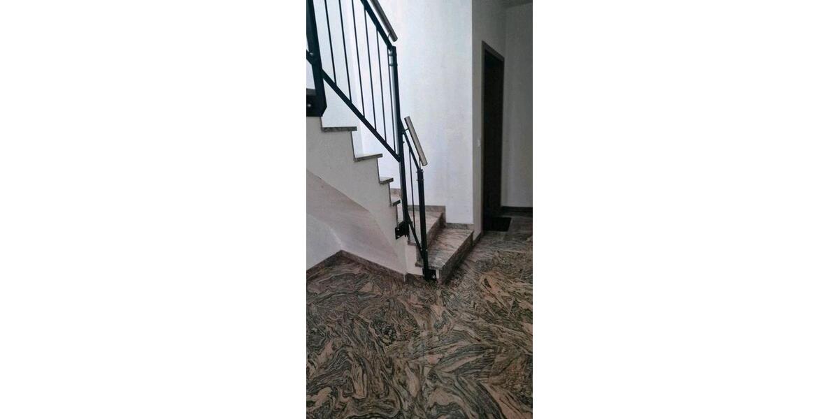 Erdgeschoßwohnung Sennfeld - 2 Zimmer, 79 m&sup2;, 324.000&euro; | Angebot:26697408