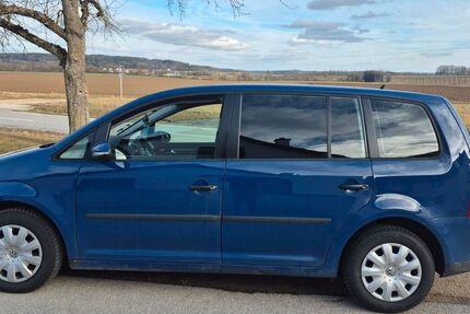 VW Touran 210.000 km 4.200 &euro; Stammham 85134
