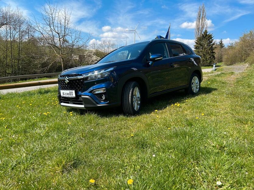 Suzuki (SX4) S-Cross 8 km 31.499 € Waltershausen / Bayern 97633