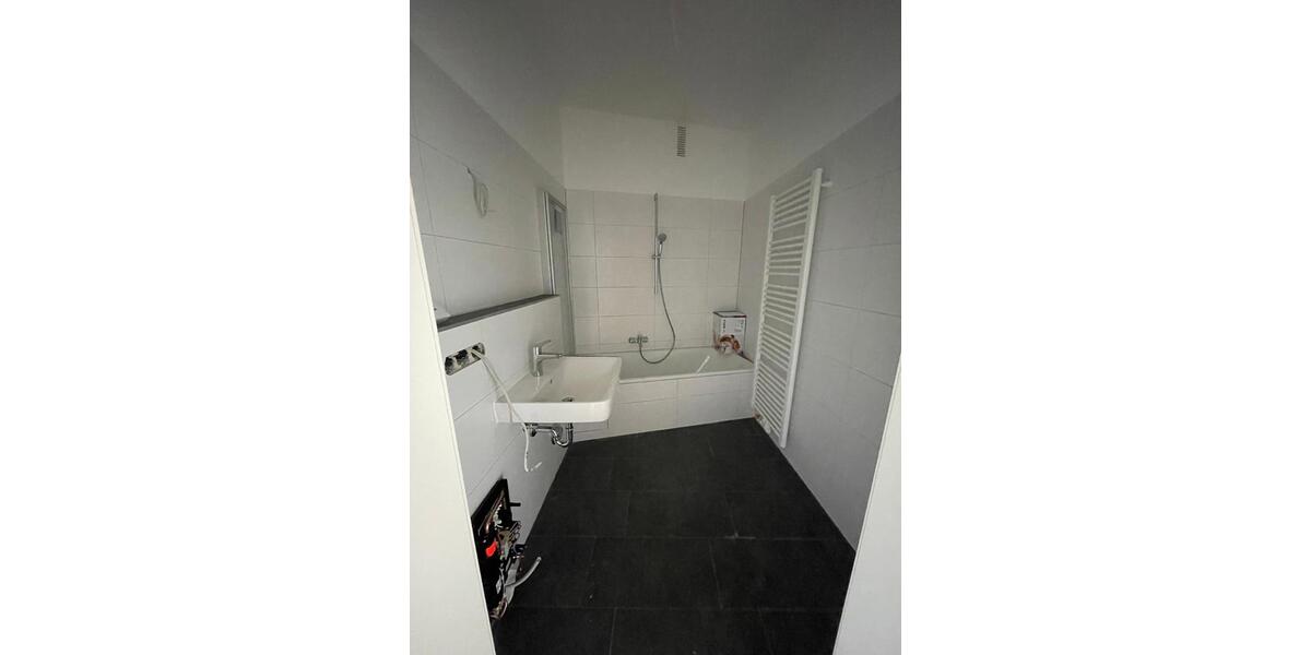 Etagenwohnung Nürnberg Gleißhammer - 5 Zimmer, 125 m&sup2;, 1.250&euro; | Angebot:26311581