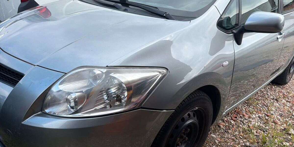 Toyota Auris 159.356 km 3.950 &euro; Speyer 67346