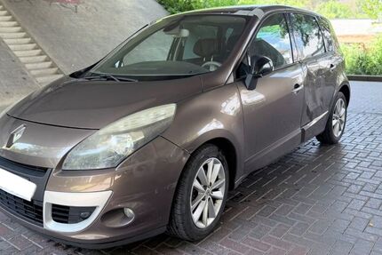 Renault Scenic 250.000 km 1.200 &euro; Hattersheim am Main 65795