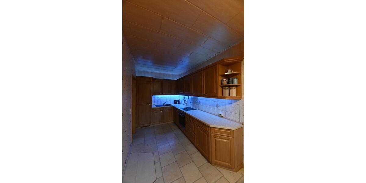 Etagenwohnung Sömmerda - 3 Zimmer, 72 m&sup2;, 74.000&euro; | Angebot:27094049