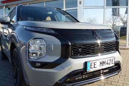 Mitsubishi Outlander 1.500 km 51.740 &euro; Elsterwerda 04910