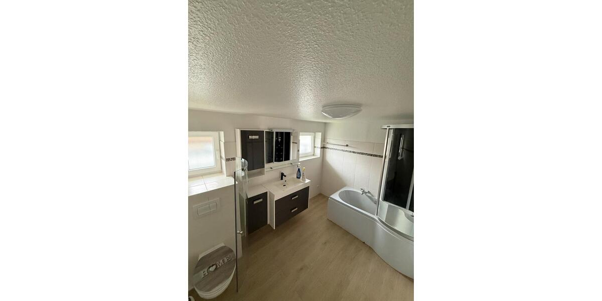 Einfamilienhaus Dägeling - 3 Zimmer, 110 m&sup2;, 1.300&euro; | Angebot:26279210