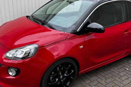 Opel Adam 64.719 km 9.599 &euro; Halle 06110
