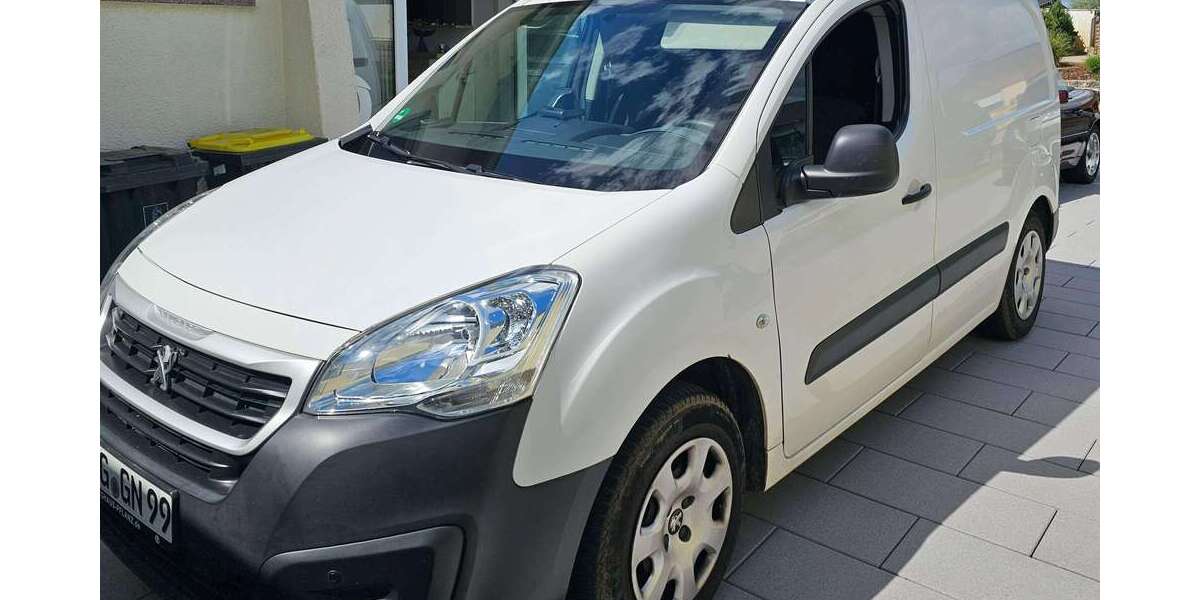 Peugeot Partner 20.500 km 9.900 &euro; Merzig, Kreisstadt 66663