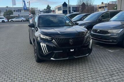 Peugeot 2008 17.071 km 25.480 € Rüsselsheim 65428