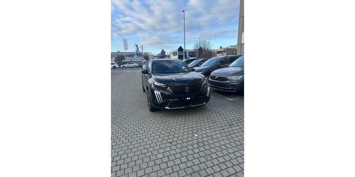 Peugeot 2008 17.071 km 25.480 € Rüsselsheim 65428