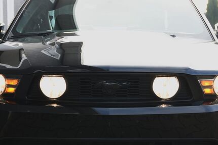 Ford Mustang 98.405 km 15.880 &euro; Bonn- Geislar 53225