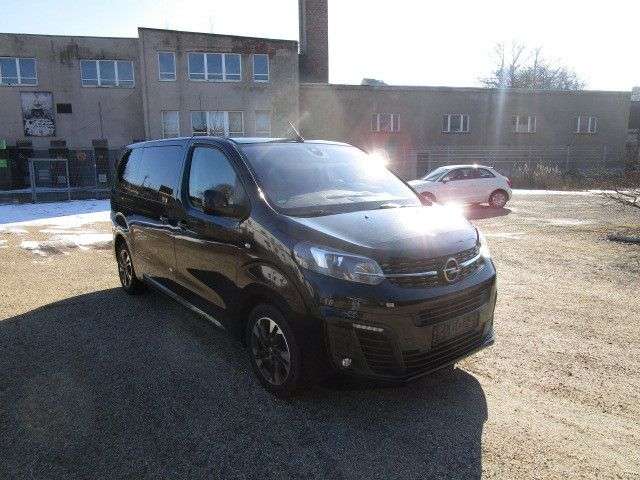 Opel Vivaro 210.000 km 15.500 &euro; Zwickau 08056